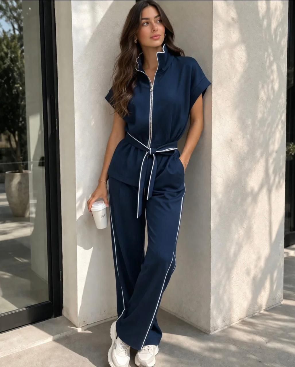 Easy Fit Zip Set