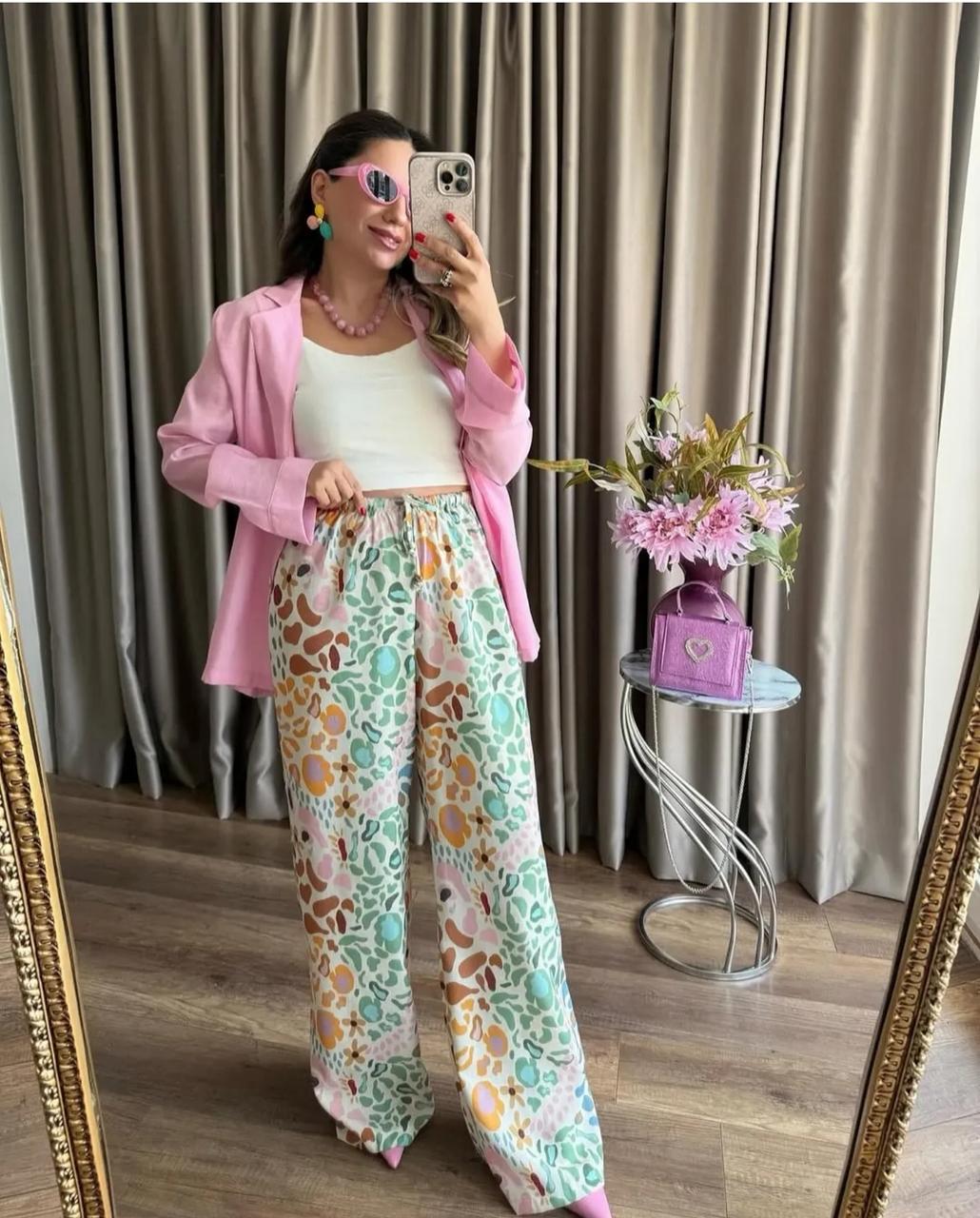 Printed Wide-Leg Trousers